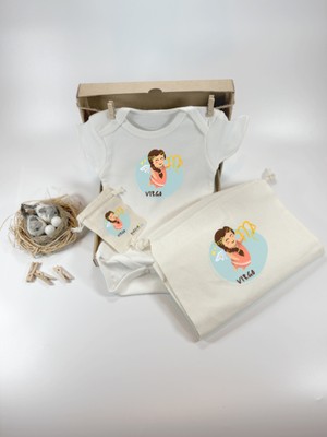 Kidilia Başak Burcu Tasarımlı %100 Pamuklu Kısa Kollu Bebek Body ve Ham Keseli Hediye Seti