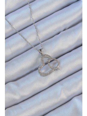 VeraGlobe Buğz 316L Çelik Zincir Gümüş Renk Zirkon Taşlı Yüzüklü Kalp Kolye