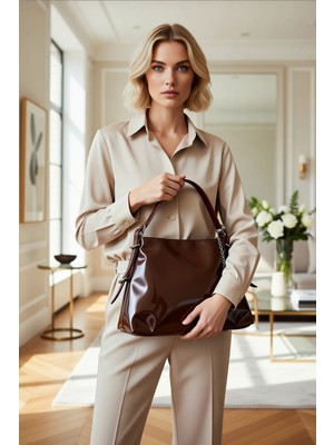 Benerly Kadın Kırışık Dokulu Omuz Çantası Kemer Tokalı Kese Detaylı Zincir Aksesuarlı Ayarlanabilir Askılı