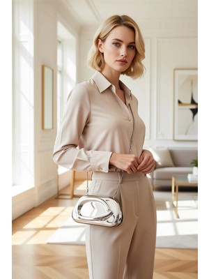 Benerly Kadın Mini Clutch El Çantası Sert Yapı Zincir Askılı Geometrik Form Saplı Akşam Kullanımına Uygun