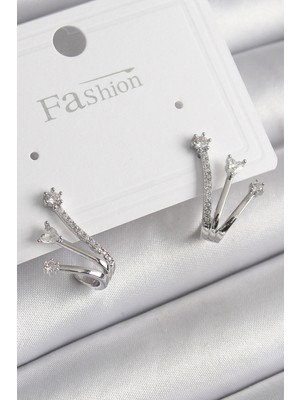 VeraGlobe Buğz Pirinç Gümüş Renk Zirkon Taşlı Kadın Küpe