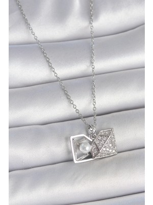 VeraGlobe Buğz 316L Çelik Gümüş Renk Zincir Zirkon Taşlı Incili Açılır Elmas Model Kadın Kolye