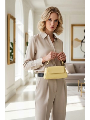 Benerly Kadın Mini Omuz Çanta Flap Kapaklı Ayarlanabilir Askılı Şehir Kullanımına Uygun Kompakt Model