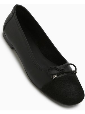 Limoya Anjela Hakiki Deri Siyah Fiyonk Detaylı Kadın Babet Ayakkabı