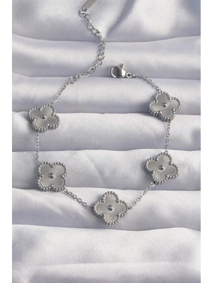 VeraGlobe Buğz 316L Çelik Gümüş Renk Motifli Yonca Bileklik