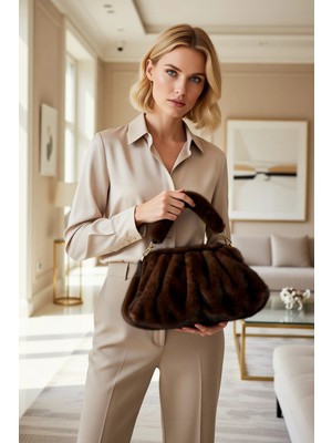 Benerly Kadın Düz Desen  Omuz Askılı Büzgülü Çanta Tek Bölmeli Yumuşak Dokulu Kompakt Yapı