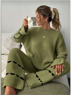 Merlavin Kadın Kalp Desenli Kazak Pantolon Ikili Triko Takım