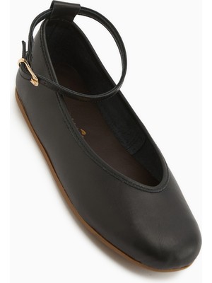 Limoya Jenin Hakiki Deri Siyah Kemerli Kadın Babet