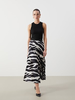 Lc Waikiki Yeni Sezon Beli Lastikli Desenli Kadın Pileli Etek