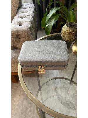 Elissydesign 👉 Kadife Takı Kutusu Fermuarlı – Takı Organizeri ve Saklama Kutusu