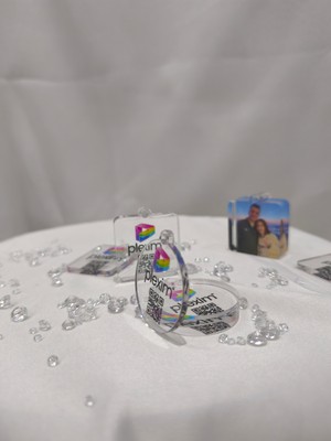 Plexim Kişiye Özel Şeffaf Pleksi Anahtarlık - Yuvarlak – Fotoğraflı