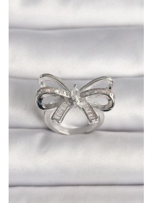 Karahanbey Pirinç Gümüş Renk Ayarlanabilir Zirkon Taşlı Kurdele Model Kadın Yüzük - Lisinya