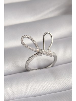 Karahanbey Pirinç Gümüş Renk Zirkon Taşlı Düğüm Model Kadın Yüzük - Lisinya