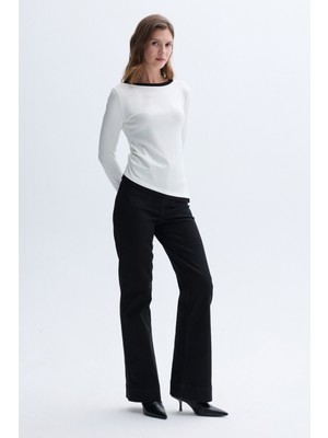 Ön Cep Detaylı Jean Pantolon