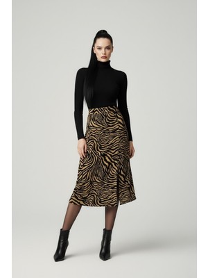 Modanı Seç Kadın Yırtmaçlı Kahverengi Zebra Desen Midi Boy Etek