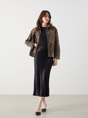 Lc Waikiki Yeni Sezon Standart Fit Düz A Kesim Saten Kadın Etek