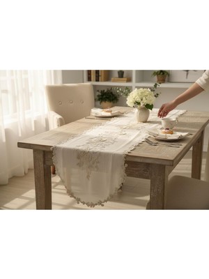 PremiumPort Şık Güpürlü Tekli Masa Runner, Dekoratif ve Zarif Masa Düzeni Için