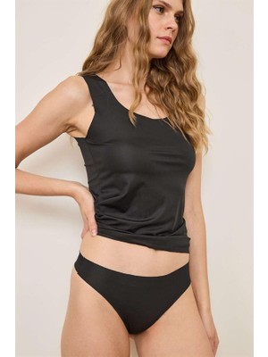 Aria's Closet Lazer Kesim String