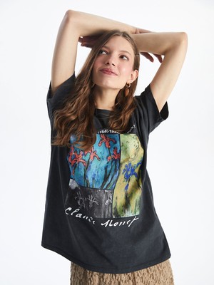 Lc Waikiki Yeni Sezon Bisiklet Yaka Claude Monet Baskılı Kadın Tişört