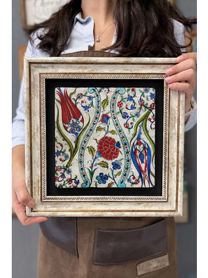 PremiumPort Lale Desenli Çerçeveli Taş Duvar Tablosu 30X30 Cm, Şık Dekorasyon Parçası