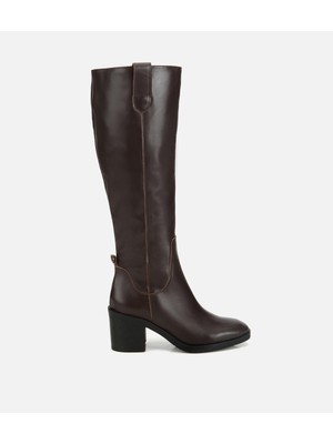 Hotiç Kadın Kahverengi Kalın Topuklu Çizme Deri Malzemesiyle Günlük Kullanım İçin Rahat