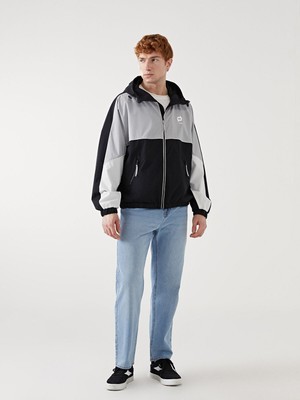 Lc Waikiki Yeni Sezon Rahat Kalıp Kapüşonlu Erkek Yağmurluk