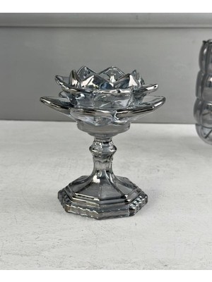 PremiumPort Şeffaf Kristal Ayaklı Lotus Mumuğu, Zarif ve Şık Tasarım