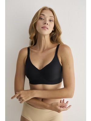 Balensiz Çıkarılabilir Pedli Dikişsiz Lazer Sütyen