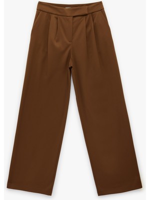 Koton Rahat Kalıp Cepli Pile Detaylı Yüksek Bel Kumaş Pantolon