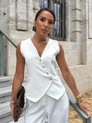 Bet's  Kadın Sıfır Kollu Çapraz V Yakalı Önden Düğmeli Atlas Yelek ve Pantolon Ikili Takım