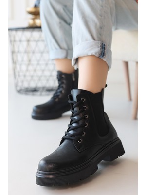 Daum Siyah Cilt Bağcıklı Bot - Lisinya