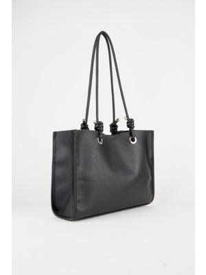 Vivaq Kadın Siyah Buket 3 Bölmeli Orta Boy Suni Deri El ve Kol Çantası Şık Tasarım Özellikleriyle