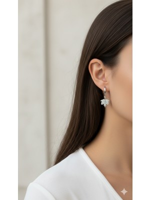 925 Ayar Gümüş Kadın Küpesi