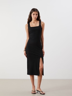 Lc Waikiki Yeni Sezon Kare Yaka Yırtmaçlı Elbise