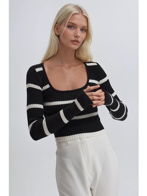 Lijuri Derin Yaka Çizgili Triko Kazak 1407