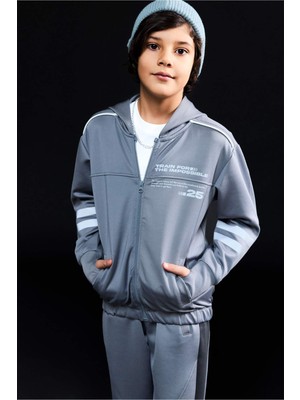DeFacto Baskılı Kapüşonlu Skuba Dalgıç Kumaş Fermuarlı Hırka Erkek Çocuk G6149A826SP