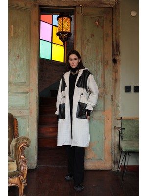 buğrahayalin Deri Kumaş Garni Detay Jakar Kadın Trençkot-Bej