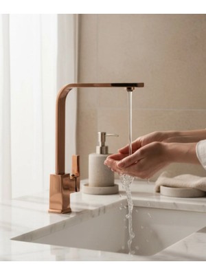 İsaoğlu Yapı Bakır Mutfak Bataryası Kare Modern Tasarım Evye Armatürü Bakır Bronz Pirinç Malzeme