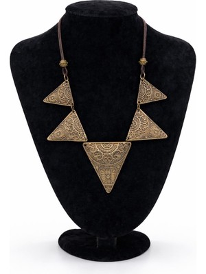 Pangu Etnik Motifli Geometrik Üçgen Kolye