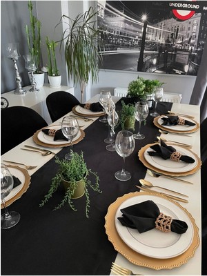 PremiumPort Kadife Doku Uzun Siyah Runner, Şık ve Şık Ev Dekorasyonu Için Mükemmel