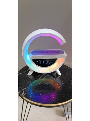 PremiumPort Modern ve Şık Masa Lambası, Sıcak Işık ve Enerji Tasarrufu Sağlar