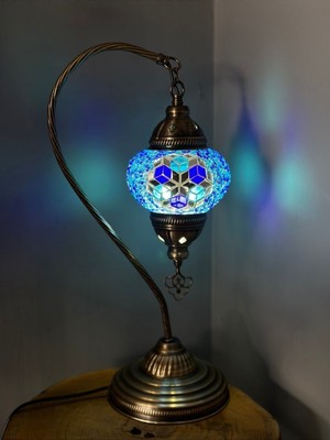PremiumPort El Yapımı Mozaik Abajur Masa Lambası ve Ampul Hediye Seti