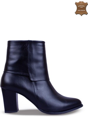 7AdımdaAşk Kadın Topuklu Bot Hakiki Deri Ayakkabı 074K25K11055