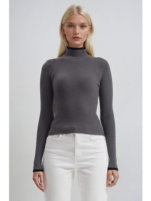 Lijuri Biye Detaylı Dik Yaka Triko Kazak 1409