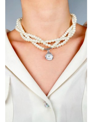 Sose Moda Istiridye Uçlu Sarmal Incili Kolye - Beyaz