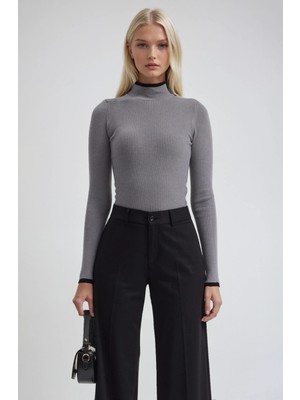 Lijuri Biye Detaylı Dik Yaka Triko Kazak 1409