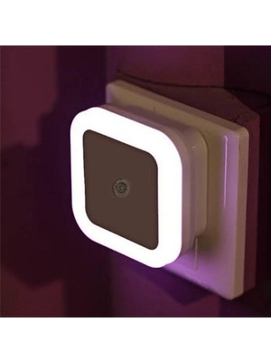 PremiumPort Sensörlü Kare LED Gece Lambası, Beyaz Işıklı, Modern Tasarım