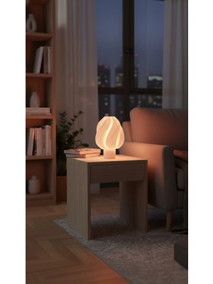 PremiumPort Şık Beyaz Dekoratif Masa Lambası, Modern ve Zarif Tasarım