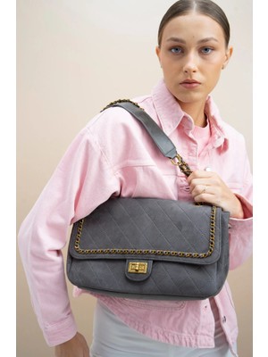 Matthew Cox Zincir Detaylı Kadın Omuz Çantası BYN1066