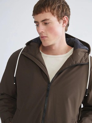 LC Waikiki Kahverengi Standart Kalıp Kapüşonlu Erkek Mont  (S6)